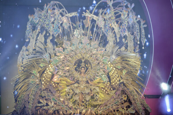 Corina Mrazek González Reina Carnaval Santa Cruz de Tenerife