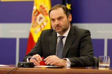 El ex ministro de Transportes, Movilidad y Agenda Urbana, José Luis Ábalos. Foto de archivo