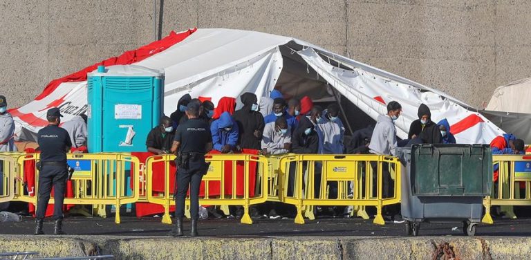 Más de 10.000 migrantes han llegado a Canarias en lo que va de año