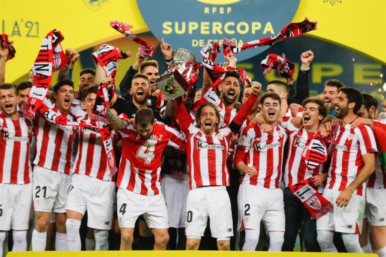 El Athletic se lleva la Supercopa en la prórroga