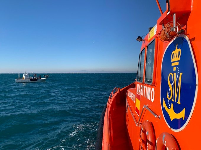 Localizan una patera a pocos kilómetros de Fuerteventura