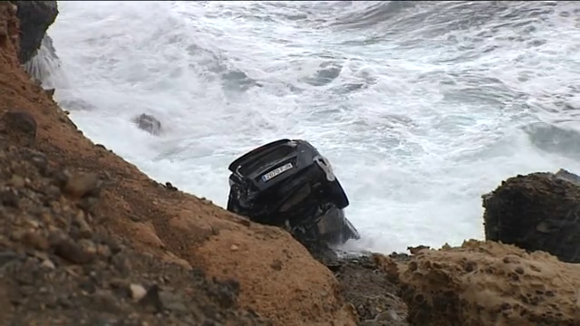 La autopsia detecta indicios de un posible disparo en uno de los cuerpos hallados en Fuerteventura