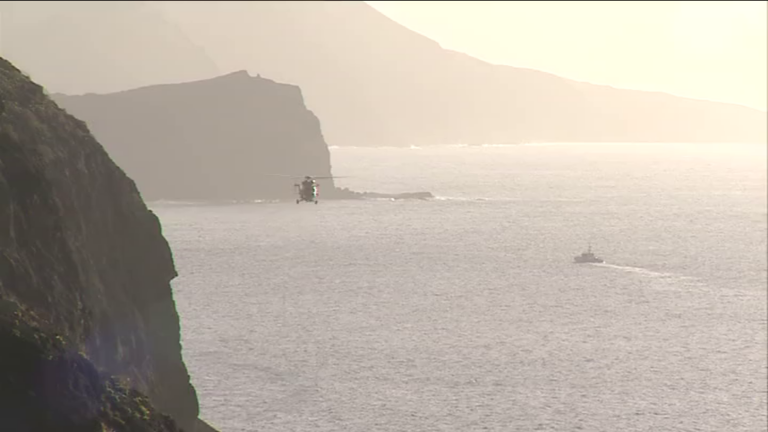 Rescatan a más de 300 kilómetros de El Hierro a un remero que intentaba cruzar solo el Atlántico