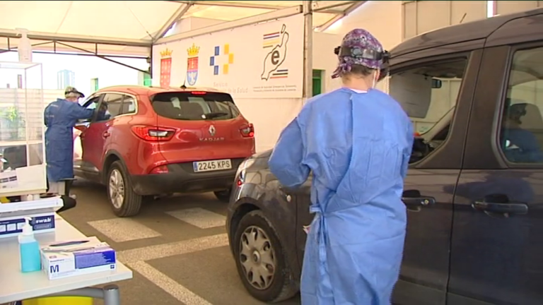 Lanzarote eleva su nivel de alerta sanitaria por la pandemia