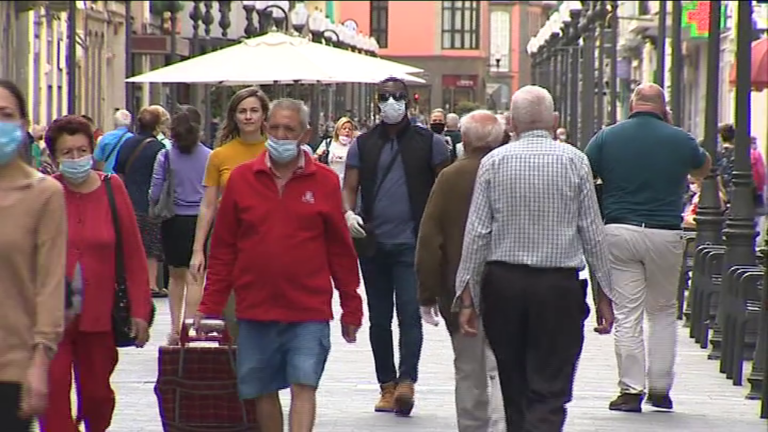 Los niveles de alerta permanecerán hasta el domingo, pero Gran Canaria y Fuerteventura pueden mejorar