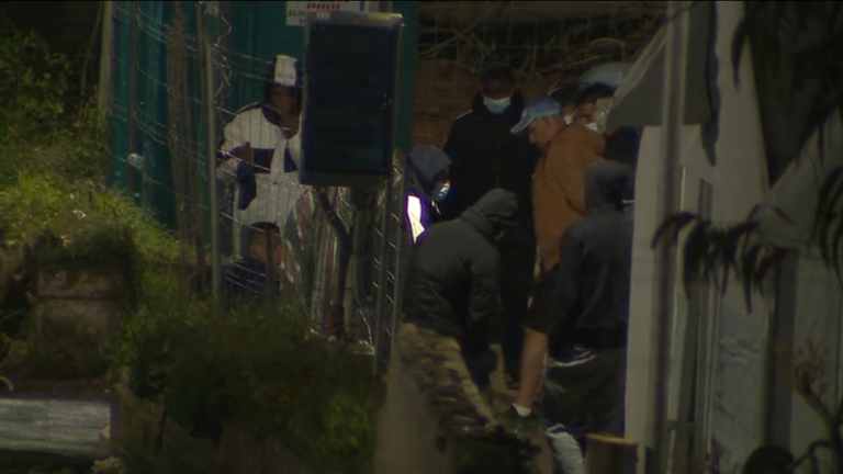 Tres detenidos en una pelea en el campamento de acogida de migrantes de Las Raíces