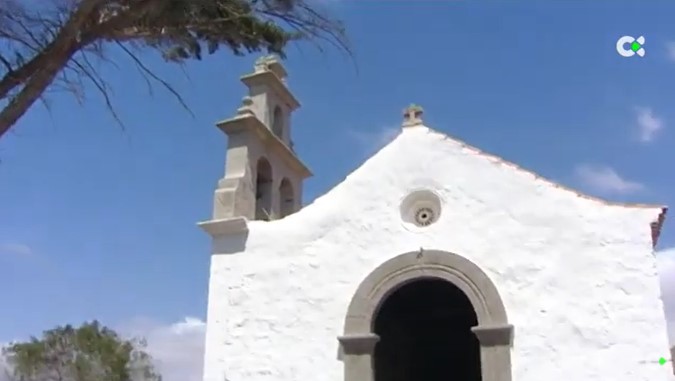 Polémica en torno a la inmatriculación de una plaza de la Diócesis de Canarias en Fuerteventura