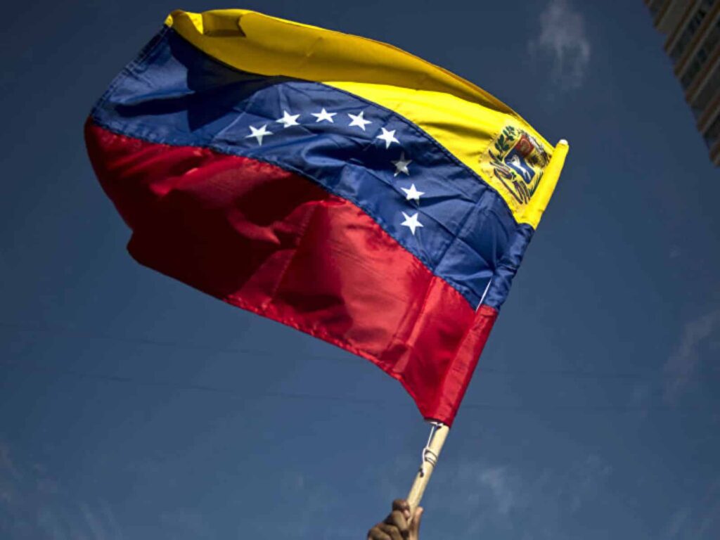 Venezuela celebra elecciones con la oposición y la UE presentes