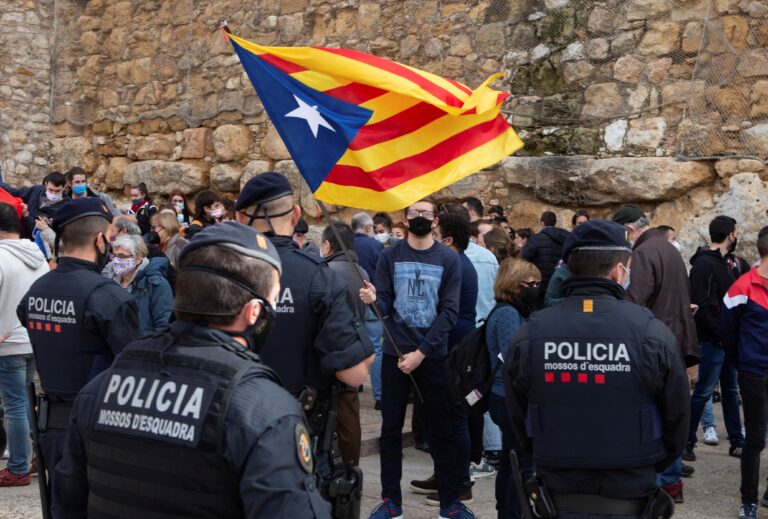 Los sindicatos policiales convocan una concentración en Cataluña dos días antes de las elecciones