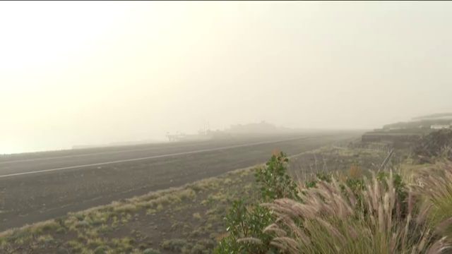 La calima obliga a cancelar 16 vuelos en La Palma y El Hierro