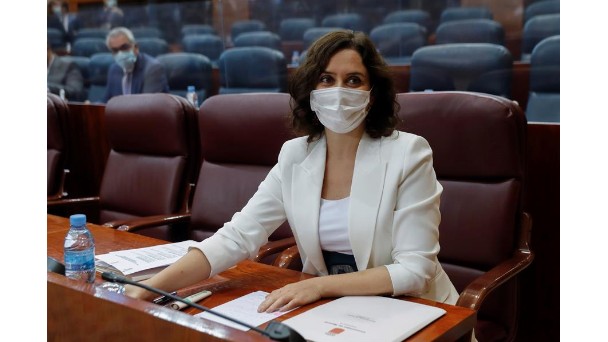 Madrid publica la disolución de la Asamblea en el Boletín Oficial y Murcia cesa a nueve altos cargos de Ciudadanos