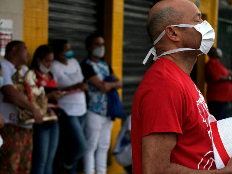 Brasil supera a India y es el segundo país con más casos de covid en el mundo