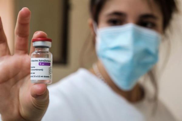 La EMA no ve vínculos entre la AstraZeneca y los casos de tromboembolismo