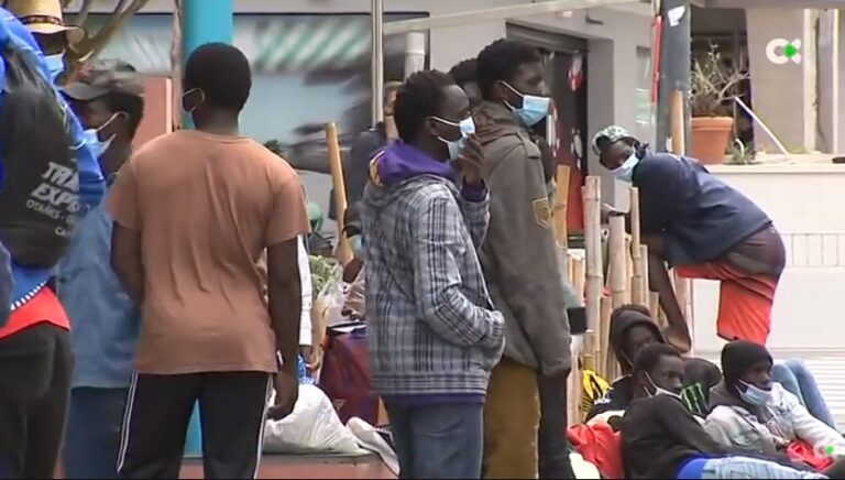 Un grupo de menores se niegan a ser trasladados al centro de Las Canteras, en La Laguna