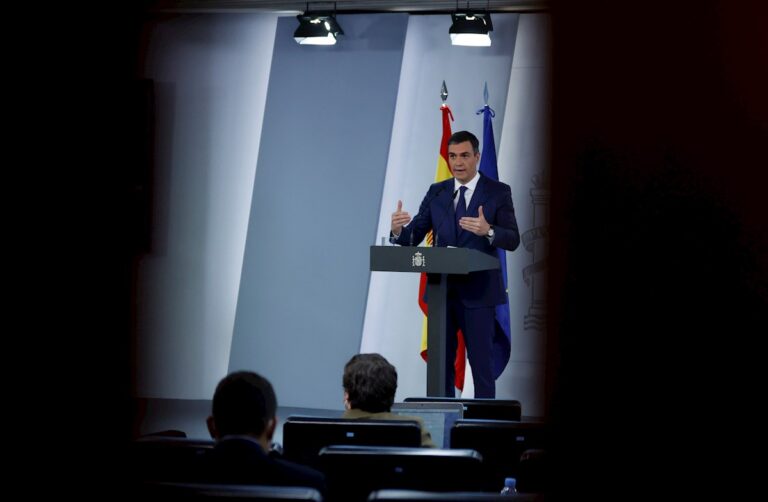 Sánchez prevé que a finales de agosto estén vacunados 33 millones de españoles