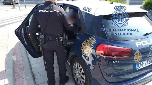 Cinco detenidos por el robo de joyas de más de 100 años valoradas en 8.000 euros 