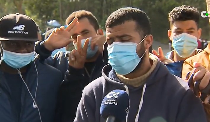 Los migrantes acogidos en Las Raíces desconvocan la huelga de hambre