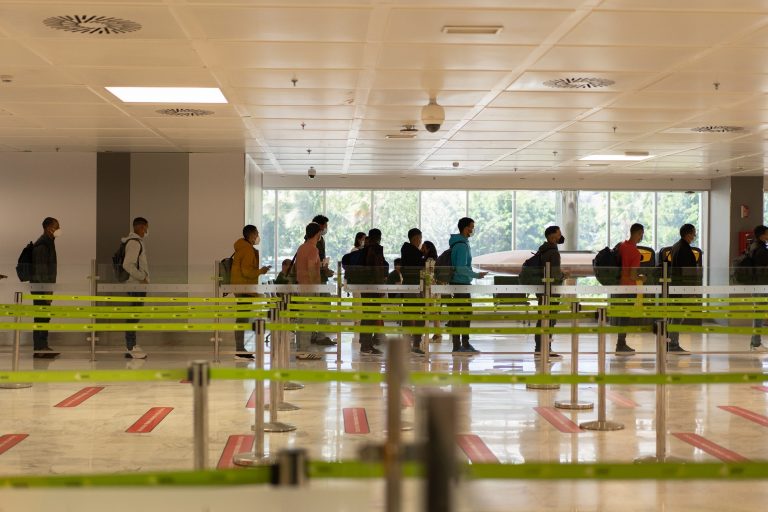 25 migrantes de los centros de Las Raíces y Las Canteras viajan a Málaga