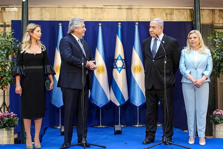 Retoman el juicio por corrupción contra Netanyahu en Israel