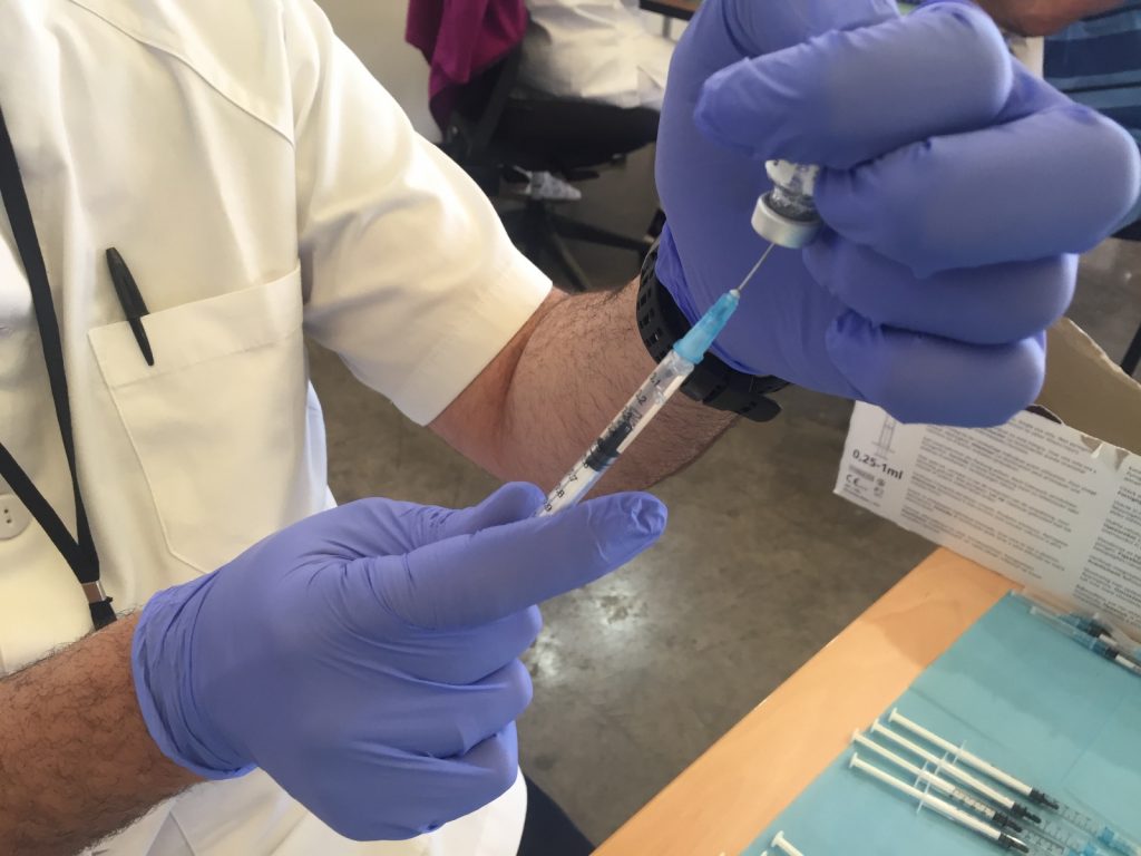 Los mayores de 20 años en La Gomera sin cita pueden vacunarse
