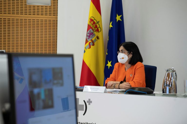 La mascarilla no será obligatoria en exteriores cuando se respete la distancia de seguridad