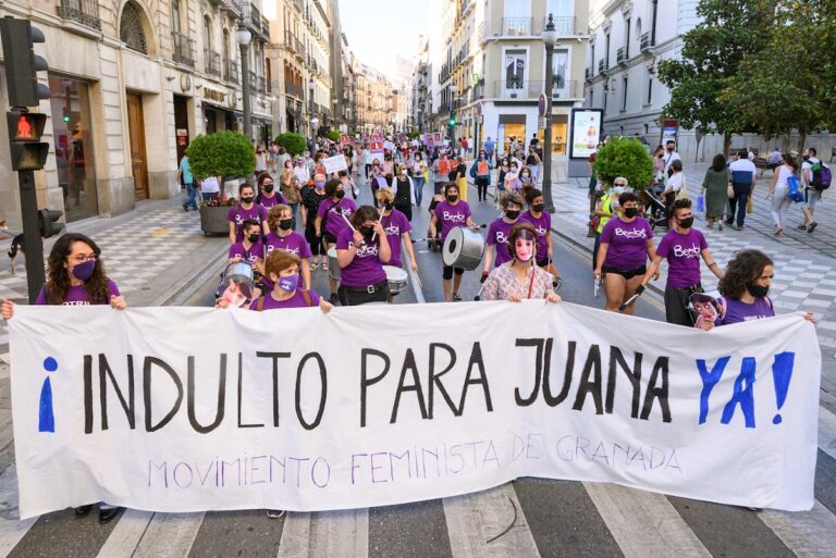 Retienen a un buque petrolero por realizar descarga hidrocarburos en La Palma