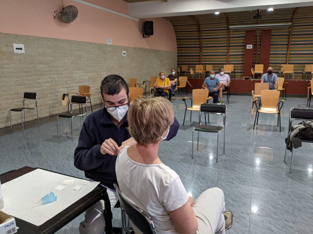 Canarias supera el 82 por ciento de la población diana inmunizada