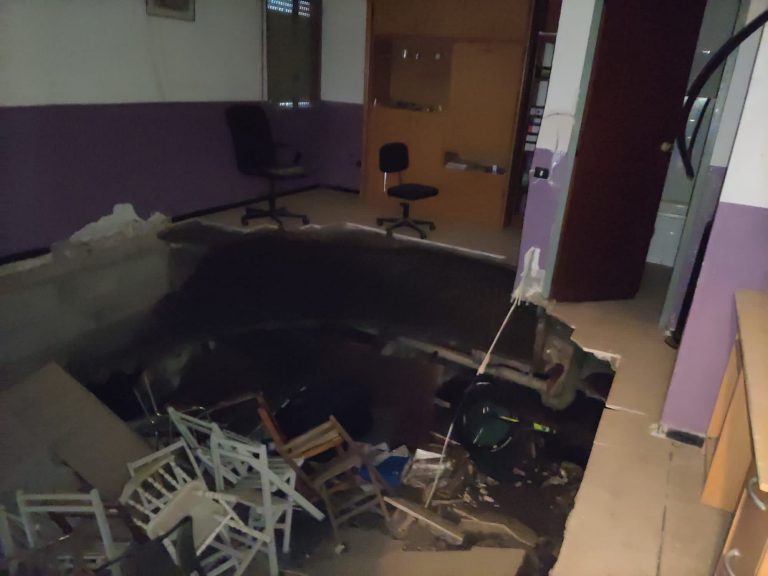 Una fuga de agua, causa del derrumbe del edificio de Santa Cruz de Tenerife