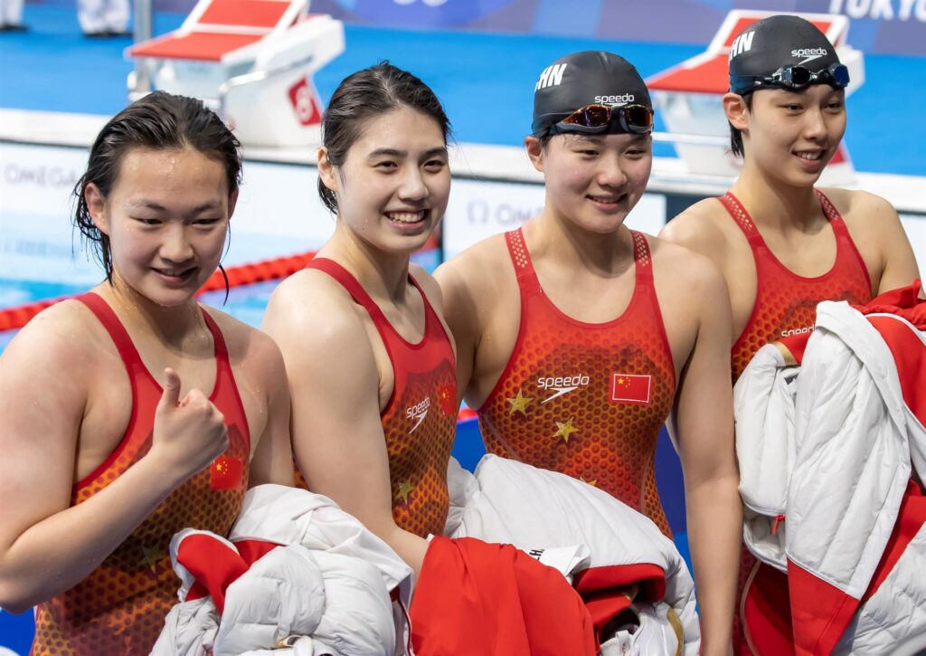 China bate en natación el récord mundial de relevo 4x200