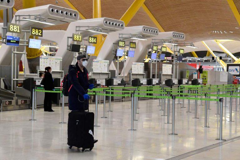 Los cribados para entrar a Canarias se extienden hasta septiembre