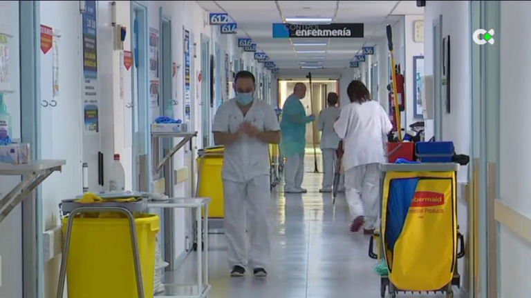 El descenso de contagios covid no alivia la presión hospitalaria en Canarias