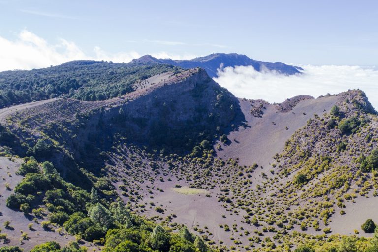El sendero de La Llanía, caminando entre magia y belleza natural
