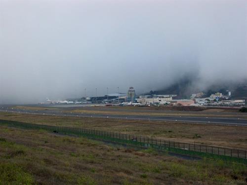 Desviados por niebla tres vuelos en Tenerife Norte