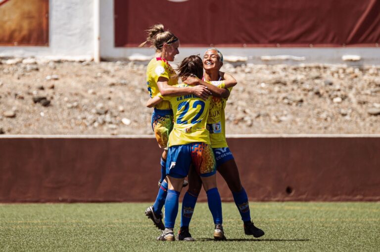 Remontada ante el Alhama y liderato para el CD Juan Grande Femenino (3-1)