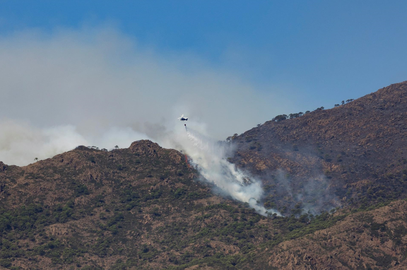 Infoca asegura que incendio de Málaga es "de una potencia inusitada"