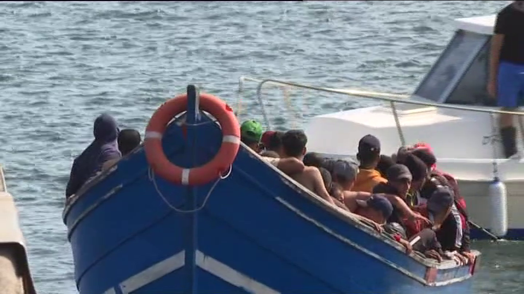 Llega una patera por sus propios medios con 40 personas a bordo a Lanzarote