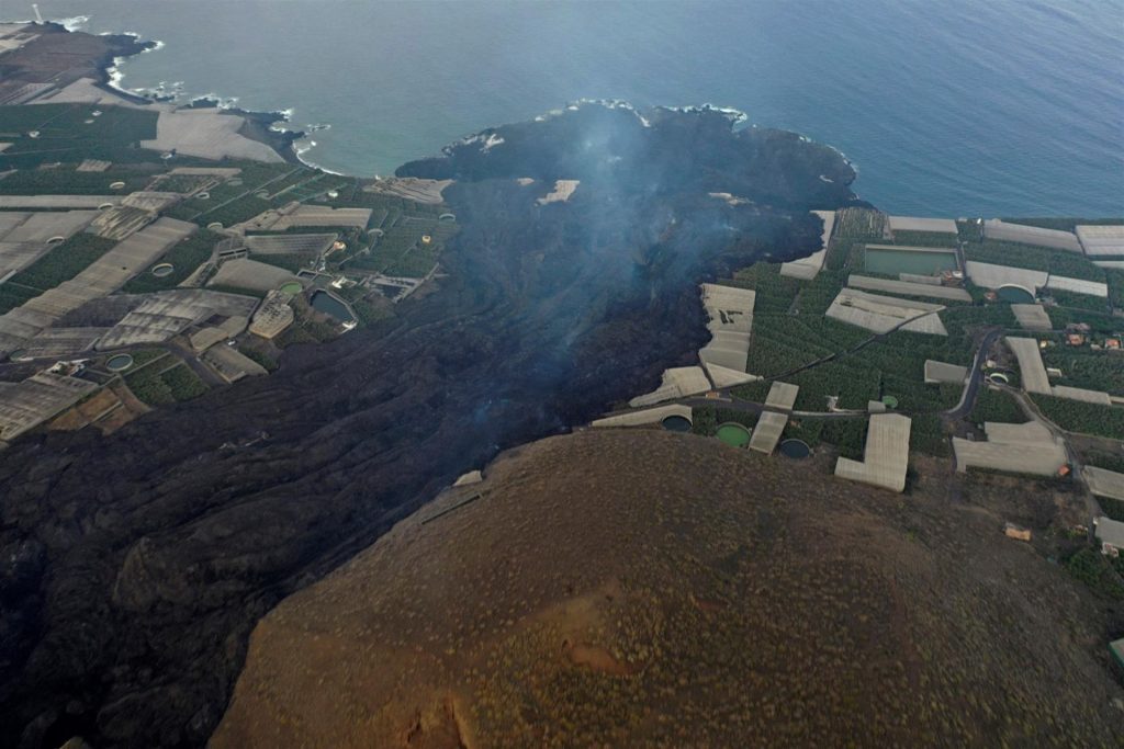 Capitanía marítima permite la navegación cerca del delta lávico