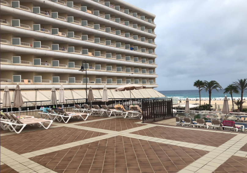 El TSJC suspende cautelarmente la autorización del Gobierno de Canarias a las obras del hotel Oliva Beach