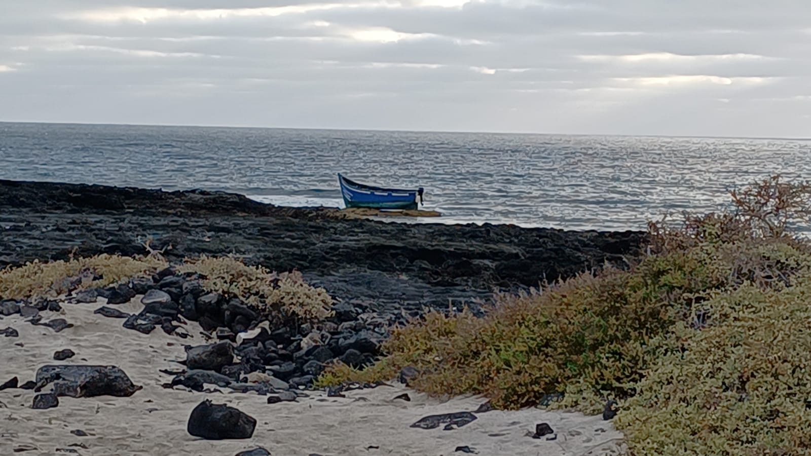 Esta madrugada ha llegado una patera con 20 migrantes magrebíes a la costa norte de Lanzarote. Llegaron por sus propios medios a Punta de Mujeres, en Haría