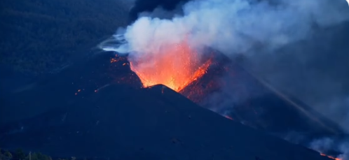 Copernicus eleva a 911,6 hectáreas la superficie arrasada por la lava