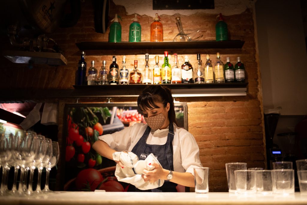 El empleo en hostelería roza máximos históricos en Canarias