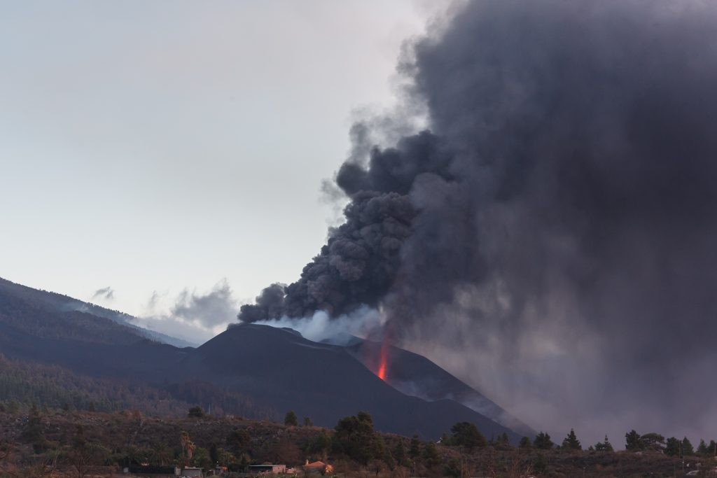 El Cabildo de La Palma elabora un glosario de la erupción volcánica 