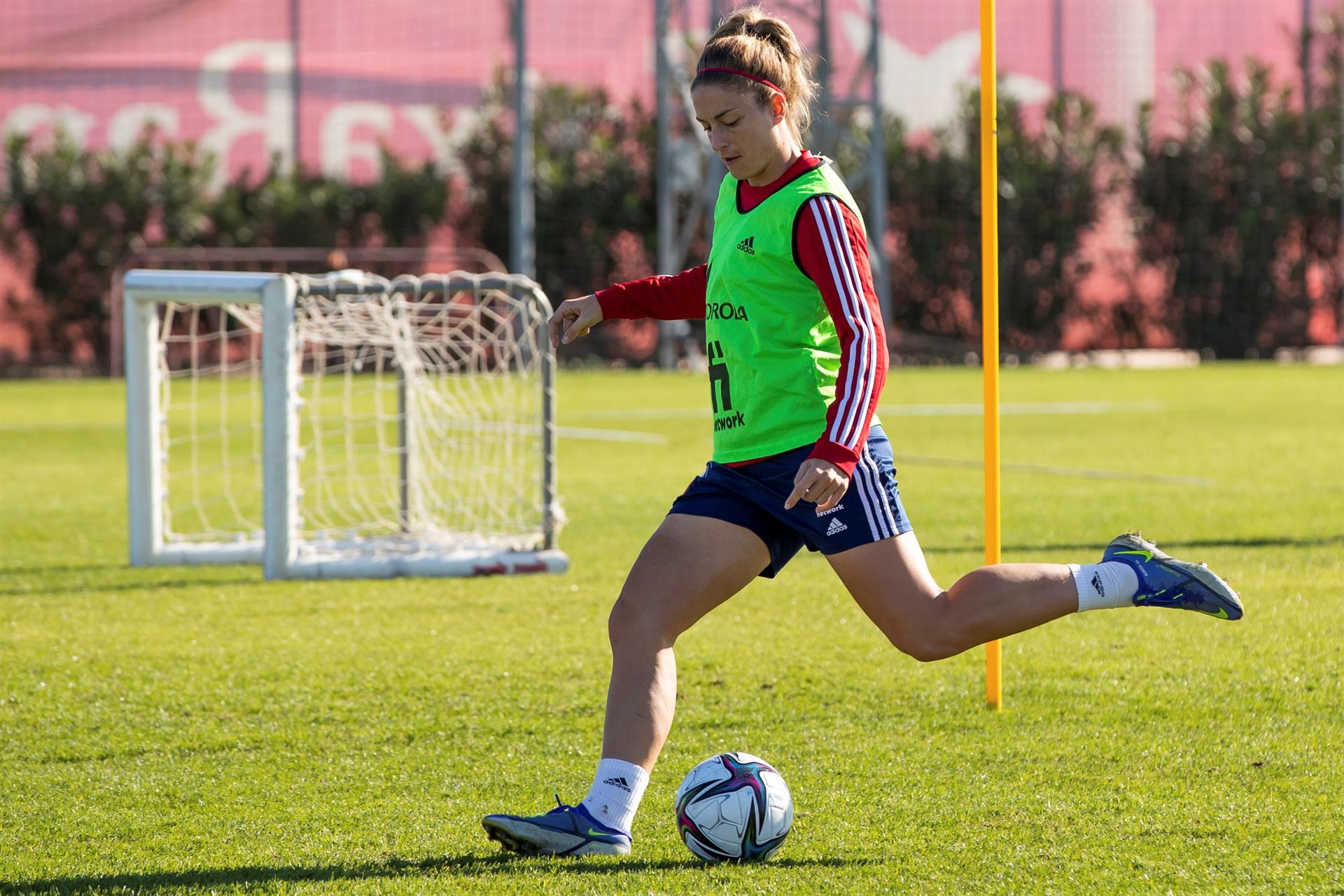 Alexia no entrena a un día del Clásico!