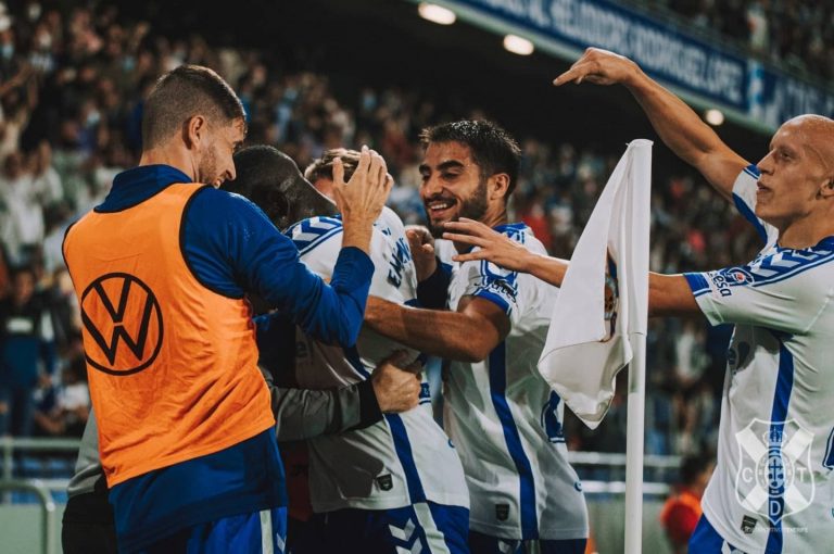 El Tenerife ha disputado seis derbis sin futbolistas tinerfeños