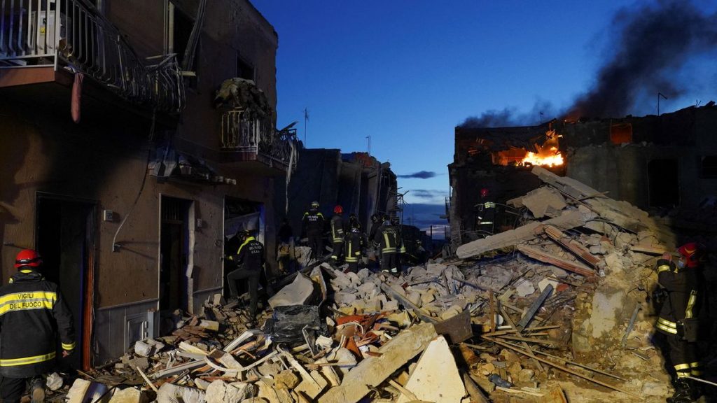 La explosión puede haber sido provocada por la activación de un ascensor", según afirmó a la agencia de noticias italiana ANSA