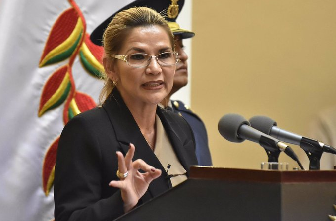 La Fiscalía de Bolivia pide diez años de cárcel para Jeanine Áñez