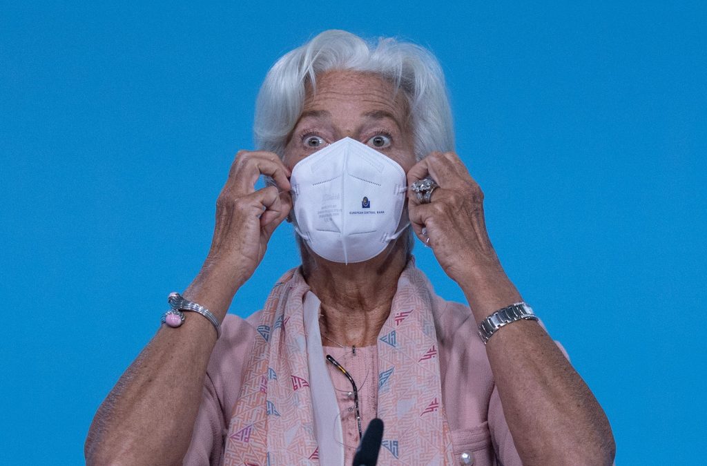 Lagarde avisa de que el cambio climático y los ciberataques podrían afectar a la estabilidad financiera