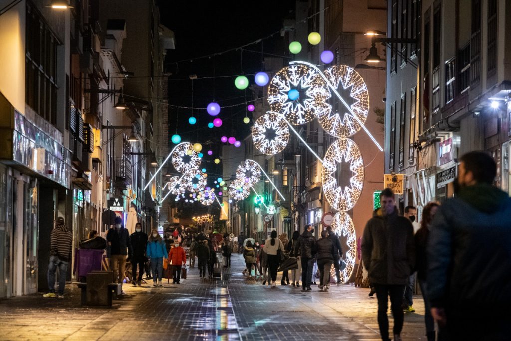 Detienen en Lanzarote a dos hombres por vender entradas para fiestas navideñas que se cancelaron a última hora