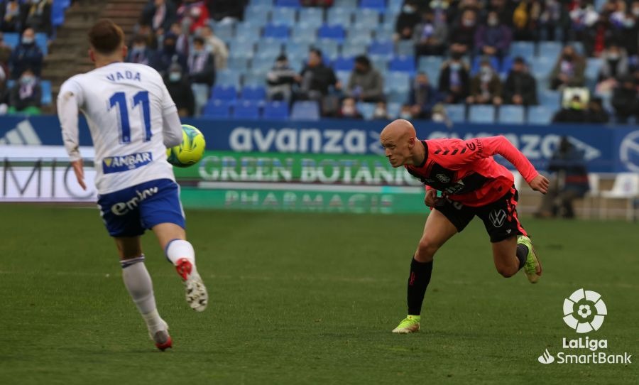 Víctor Mollejo, junto con Samuel Shashoua, era uno de los dos jugadores apercibidos por sanción. Vio la amarilla ante el Zaragoza