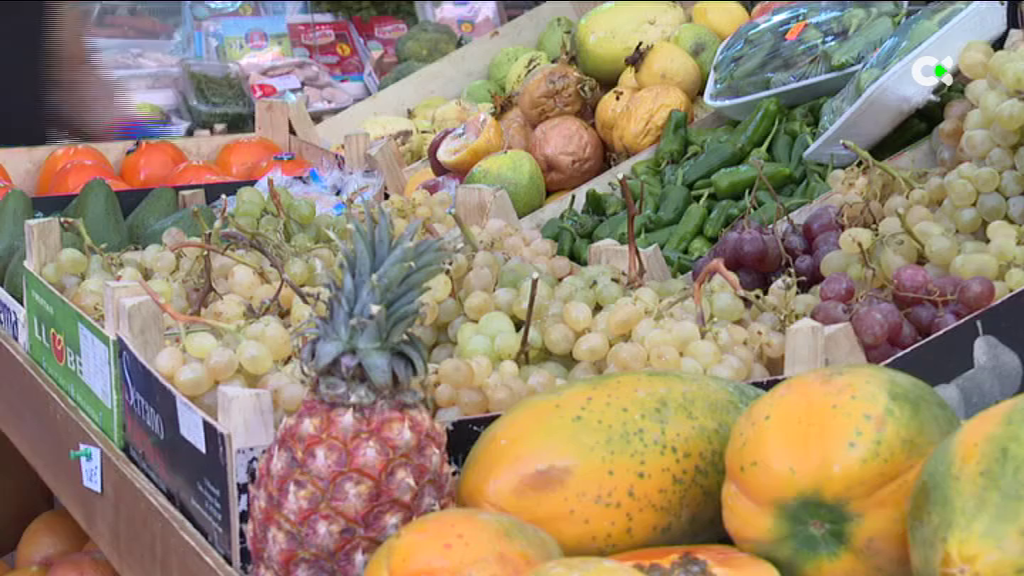 Canarias prevé consumir unas dos toneladas de uva en Nochevieja